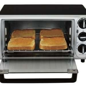 Proctor Silex 4-Slice Toaster Oven 31122